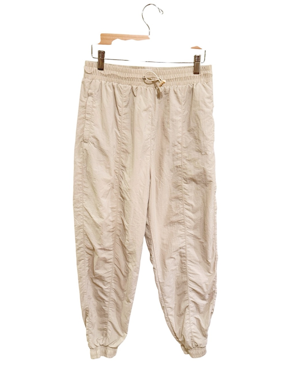 WILO THE LABEL Women’s Lightweight Performance Drawstring Jogger Pants - Cream